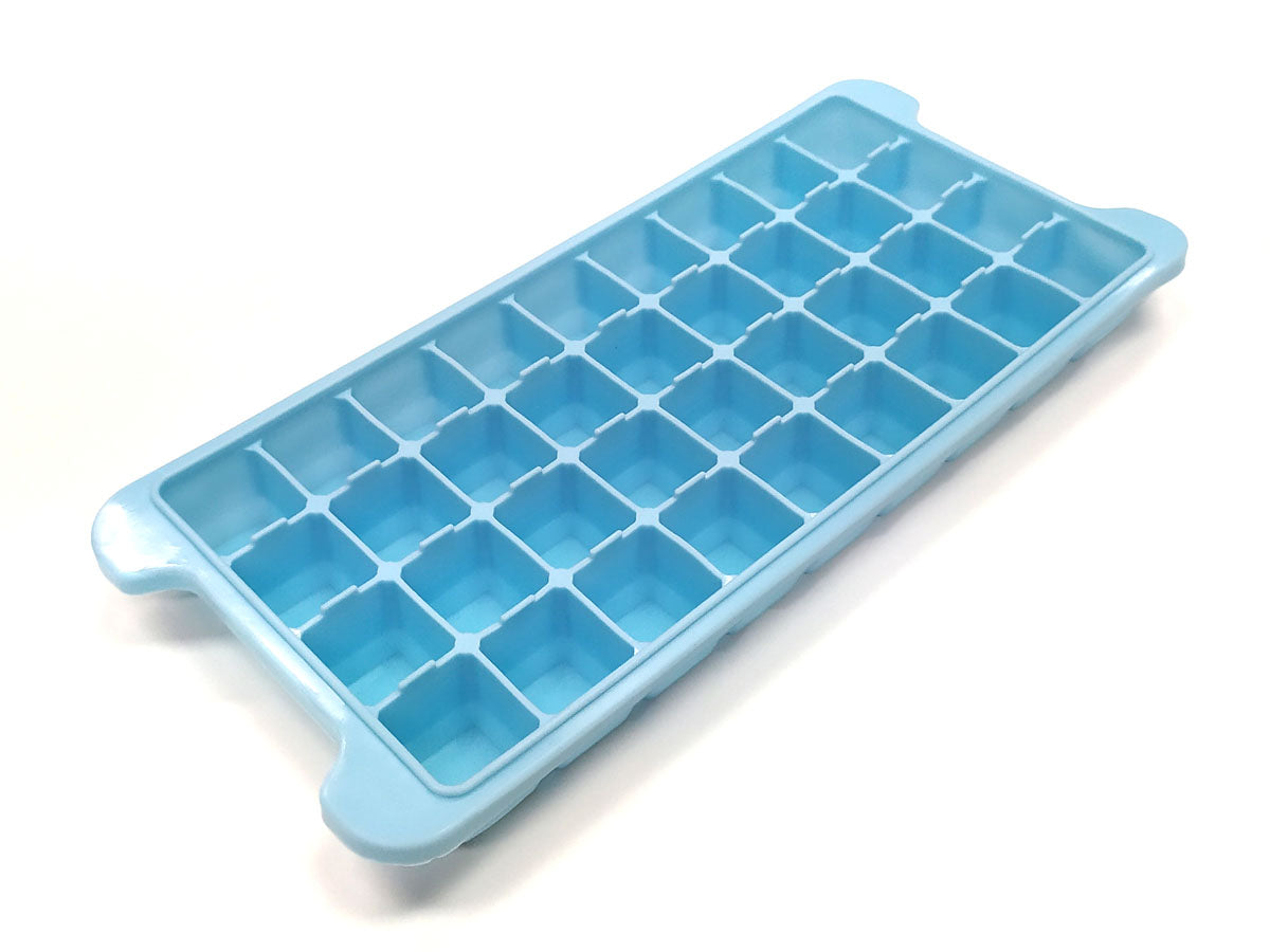 Webake 2-Pack Silicone Ice Cube Tray Molds , Large 2 inch Cubes (Blue)
