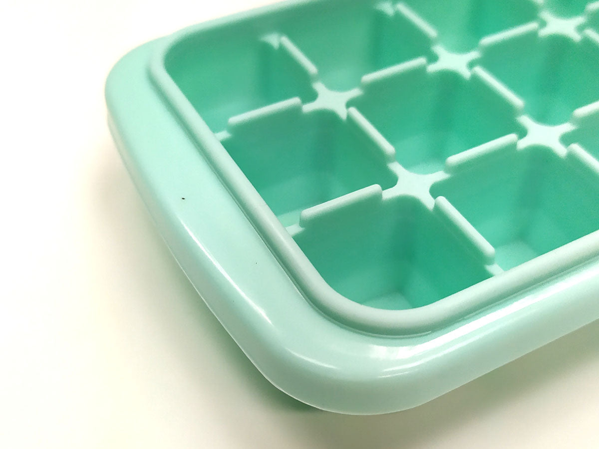 Webake 24 Cavity Rectangle Silicone Ice Cube Trays with Lid