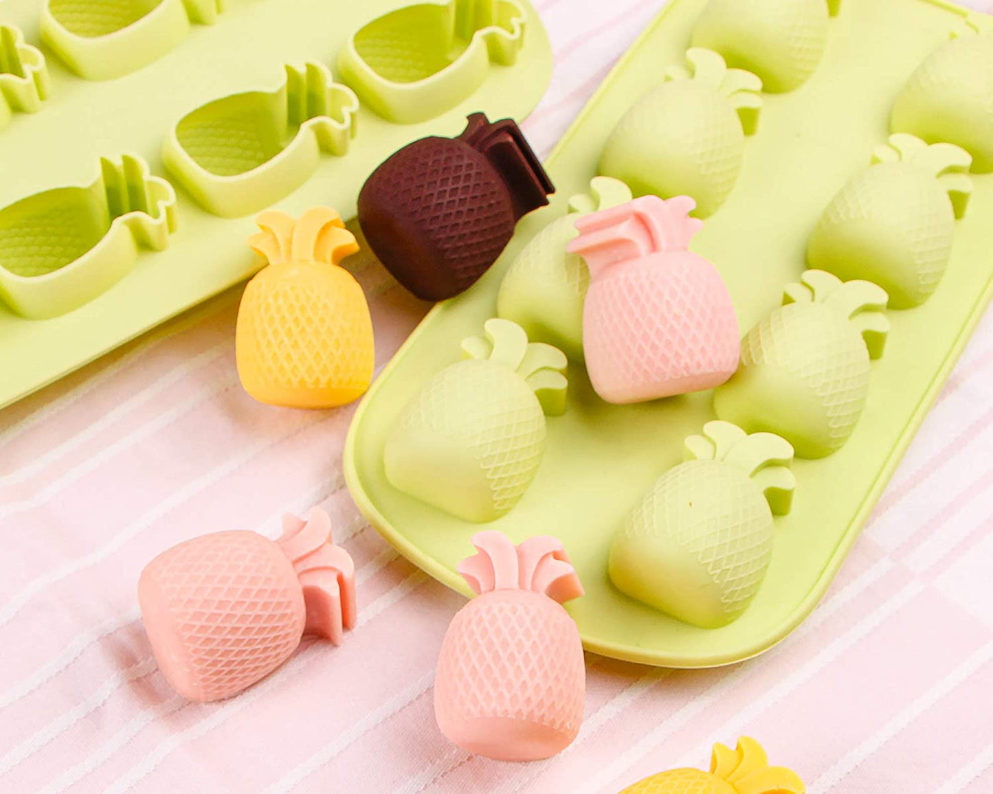 Webake 8 Cavity Pineapple Silicone Ice Cube Molds,Pack of 3