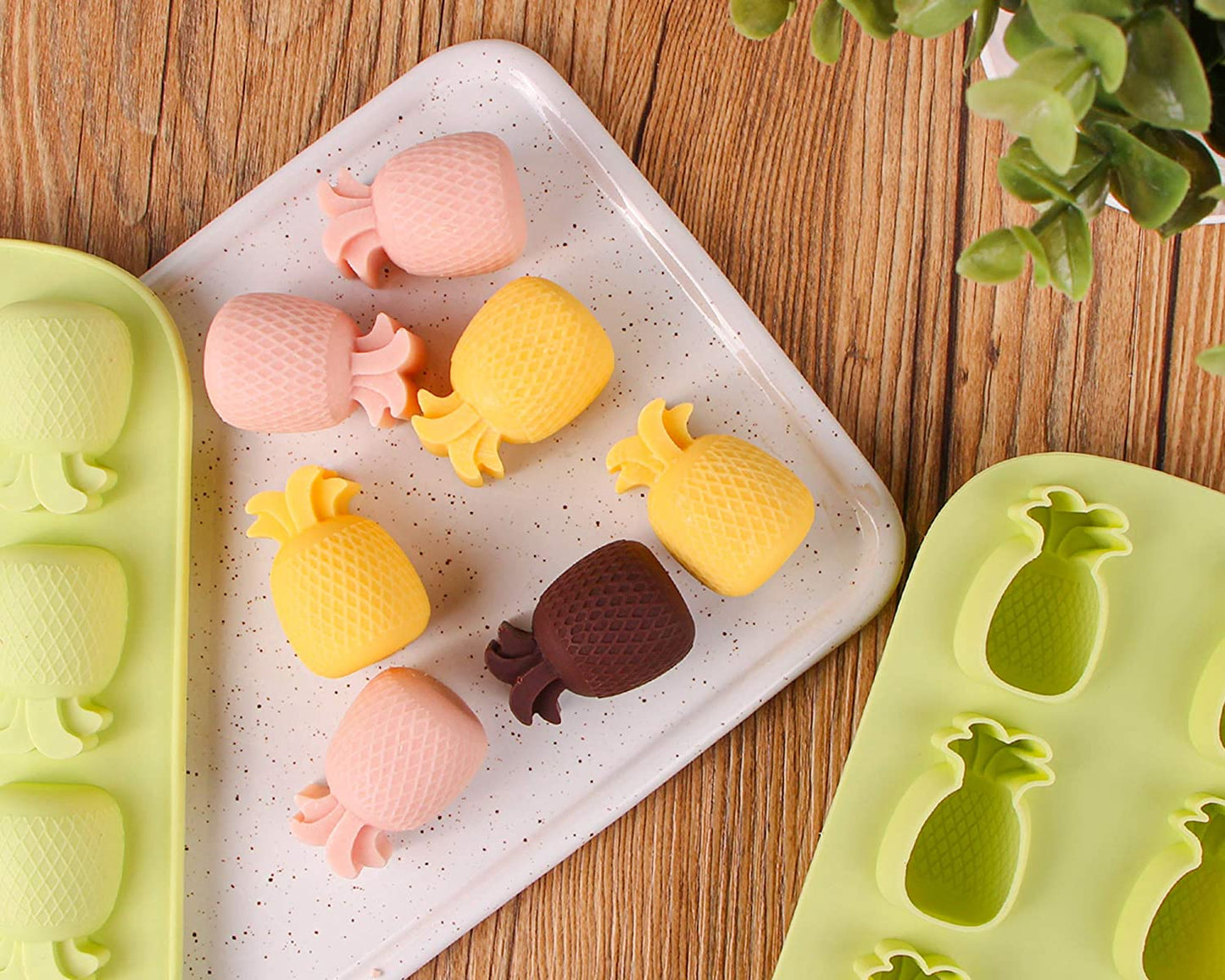 Webake 8 Cavity Pineapple Silicone Ice Cube Molds,Pack of 3