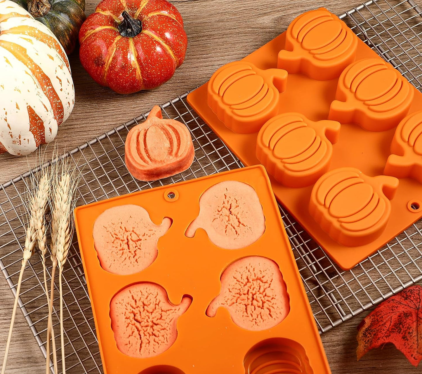 Webake Silicone 6-Cavity Pumpkin Cake Molds for Baking (2pcs)