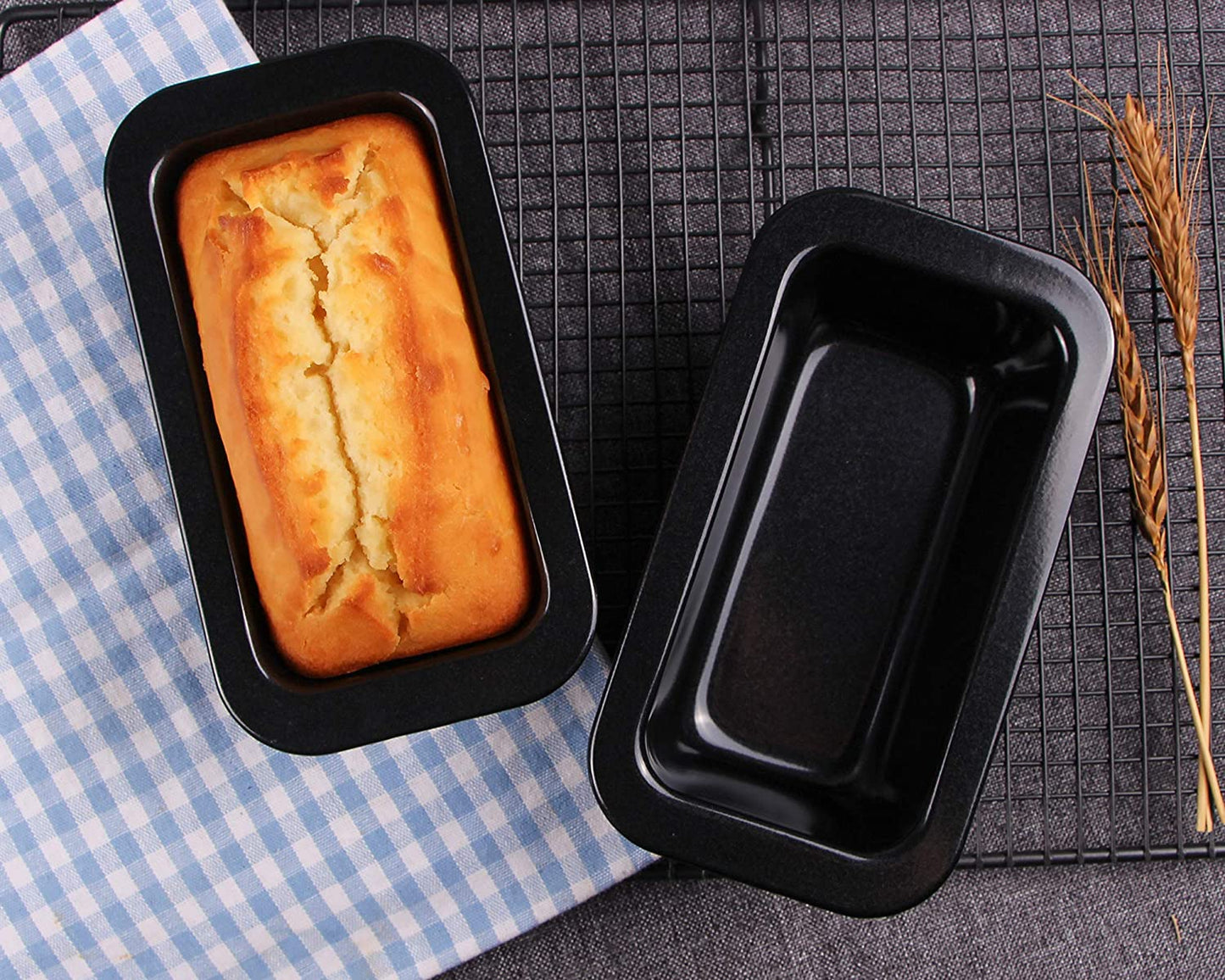 Webake 6 x 3 inch Rectangular Mini Loaf Pan (3 pcs)