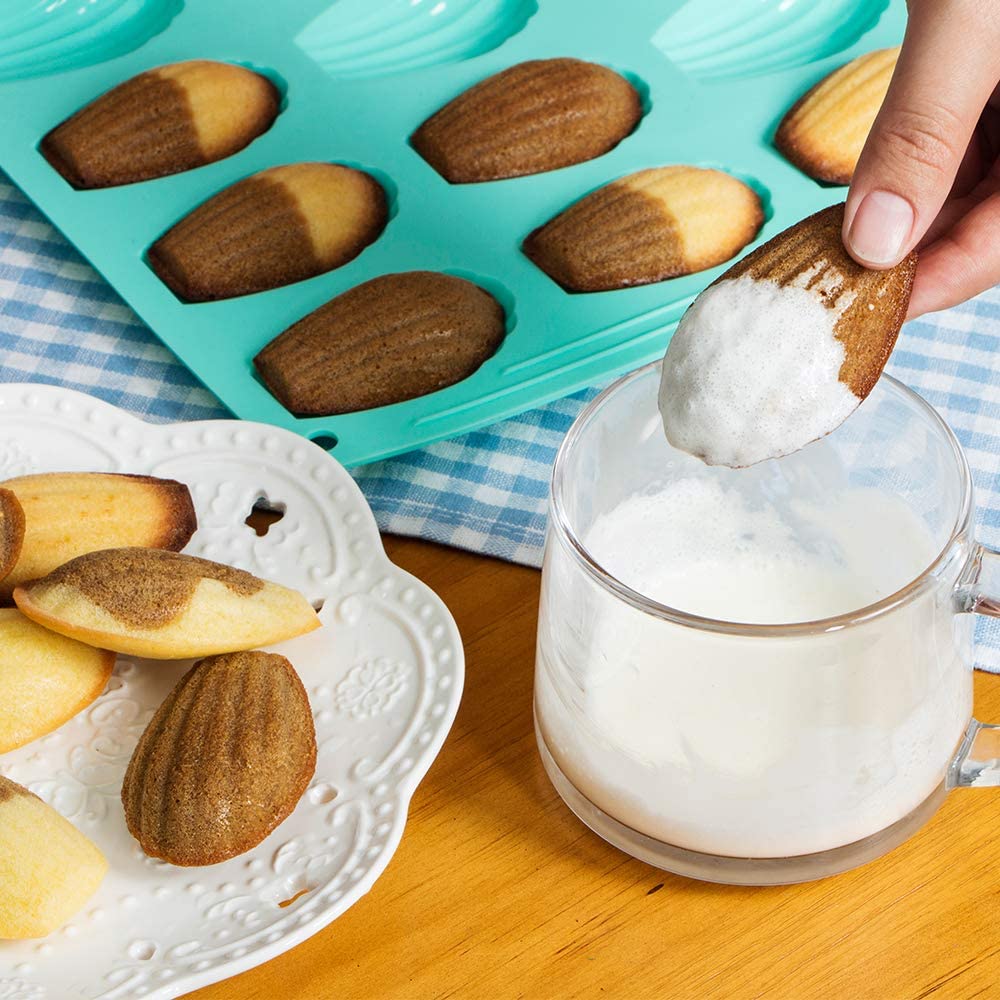 Webake madeleine pan 18 cavity silicone madeleine small candy and cookies mold